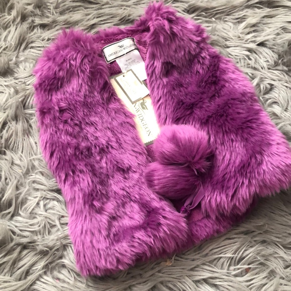 Faux fur purple fuzzy vest 2t